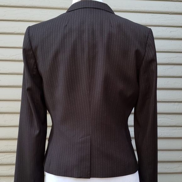 NWT Calvin Klein pin stripe blazer - Picture 4 of 8